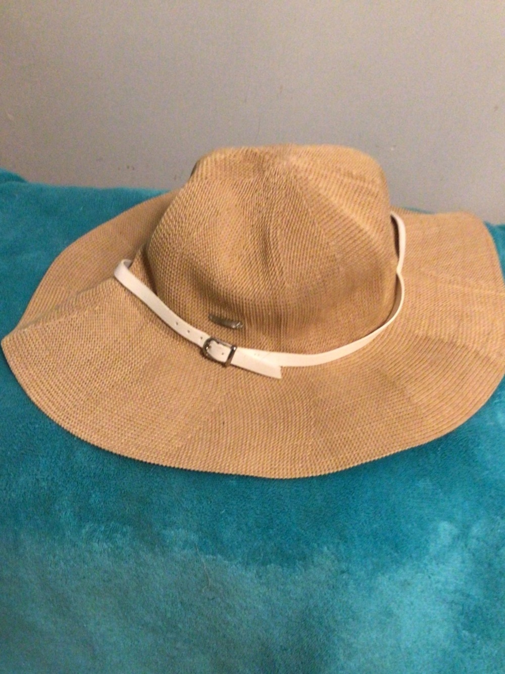 KOORINGAL floppy hat with leather accent and cotton lining and chin te SZ 50cm